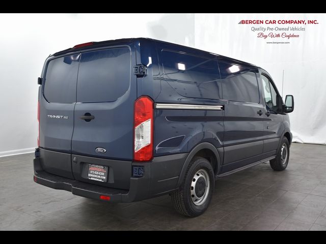 2015 Ford Transit Base