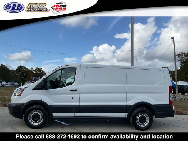 2015 Ford Transit Base