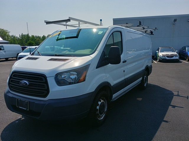 2015 Ford Transit Base