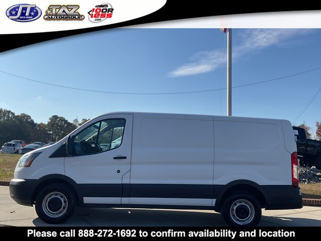 2015 Ford Transit Base