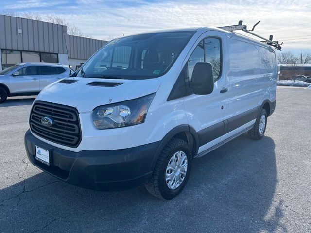 2015 Ford Transit Base