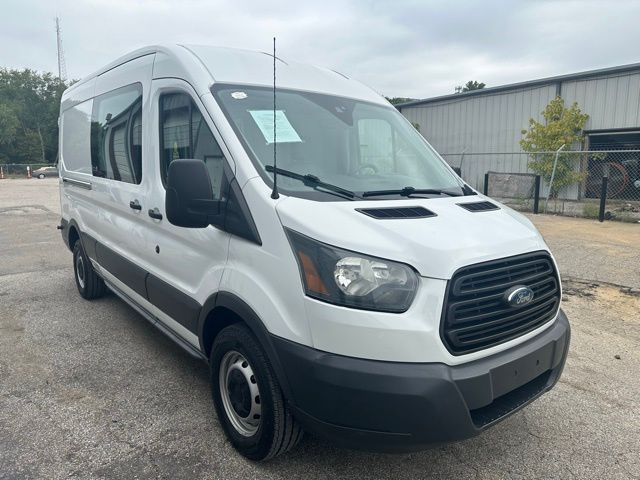 2015 Ford Transit Base