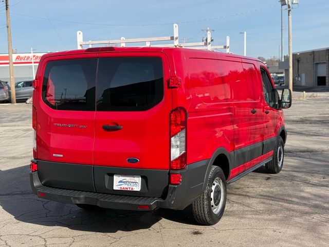 2015 Ford Transit Base
