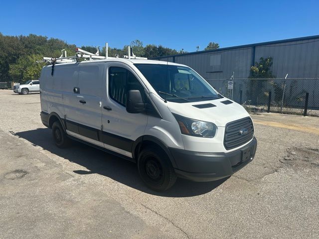 2015 Ford Transit Base