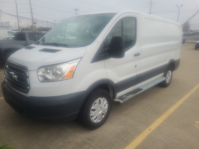 2015 Ford Transit Base