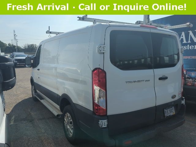 2015 Ford Transit Base