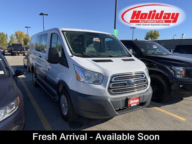 2015 Ford Transit Base