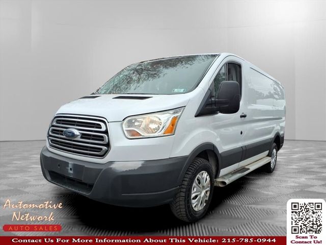 2015 Ford Transit Base