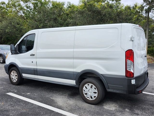 2015 Ford Transit Base