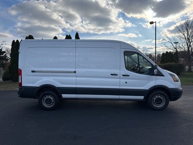 2015 Ford Transit Base