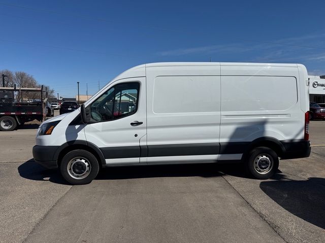 2015 Ford Transit Base