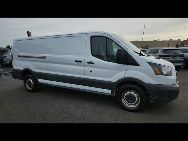 2015 Ford Transit Base