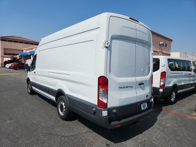 2015 Ford Transit Base