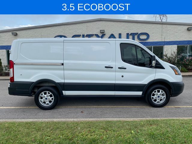 2015 Ford Transit Base