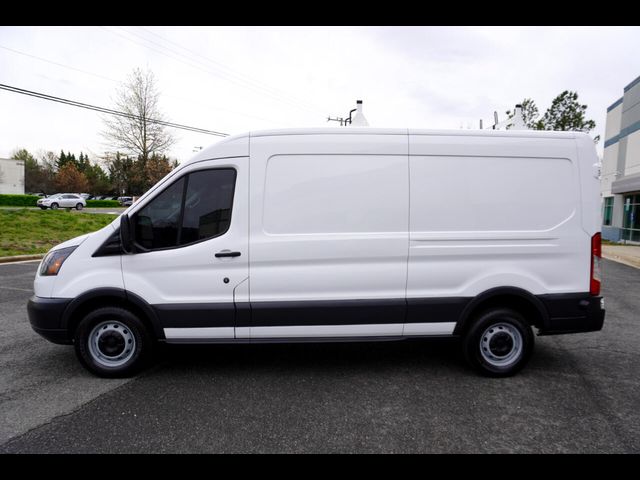 2015 Ford Transit Base