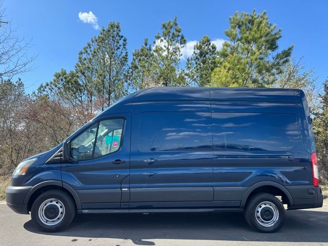 2015 Ford Transit Base