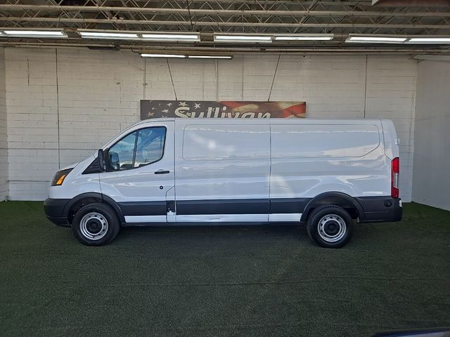 2015 Ford Transit Base