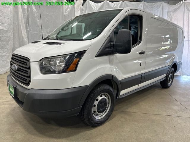 2015 Ford Transit Base