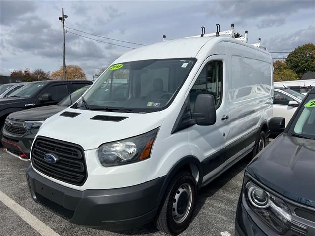 2015 Ford Transit Base