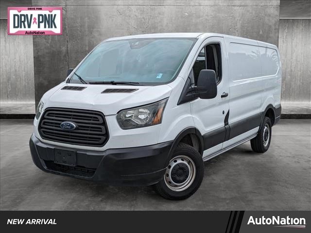 2015 Ford Transit Base