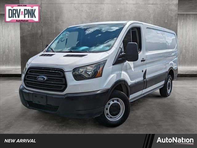 2015 Ford Transit Base