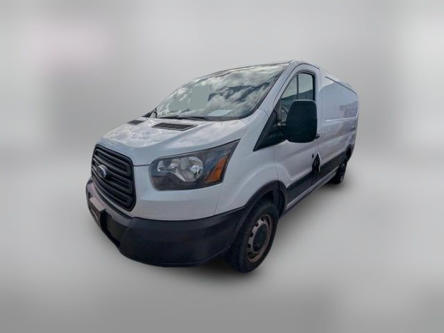 2015 Ford Transit Base