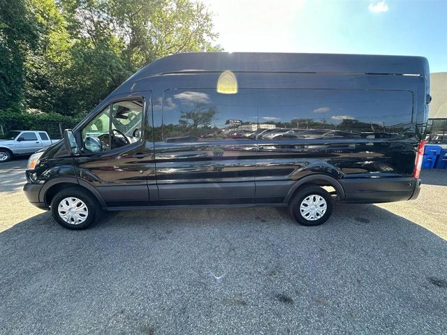 2015 Ford Transit Base