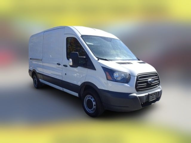 2015 Ford Transit Base