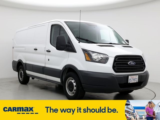 2015 Ford Transit Base