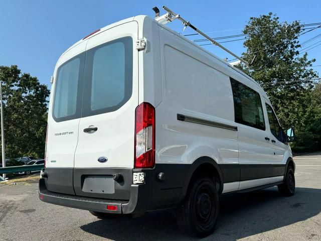 2015 Ford Transit Base