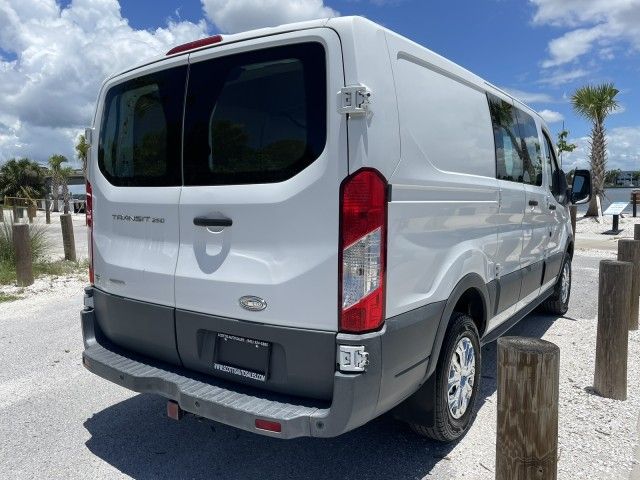 2015 Ford Transit Base