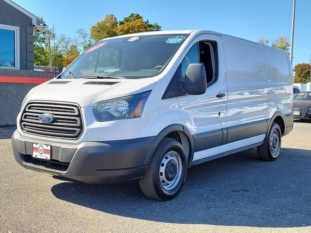 2015 Ford Transit Base