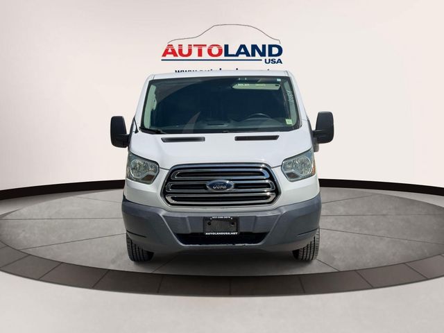 2015 Ford Transit Base