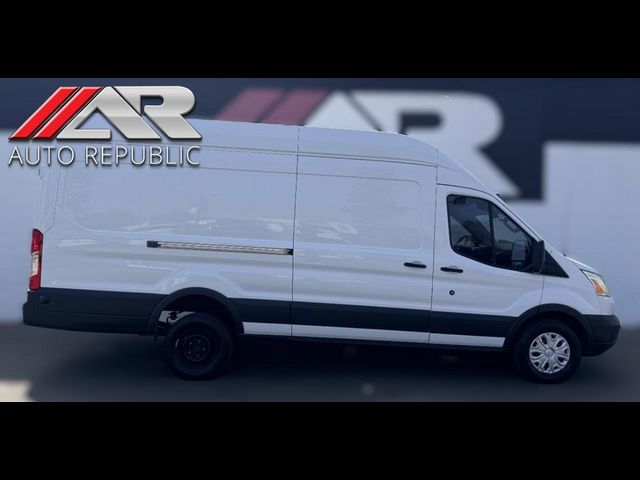 2015 Ford Transit Base