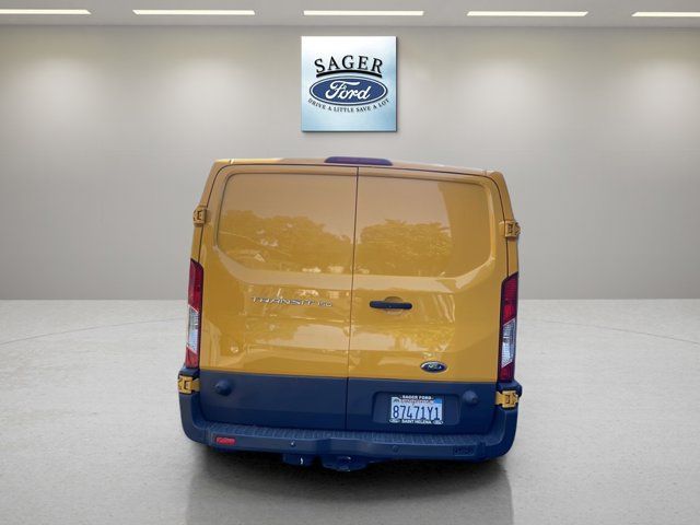 2015 Ford Transit Base