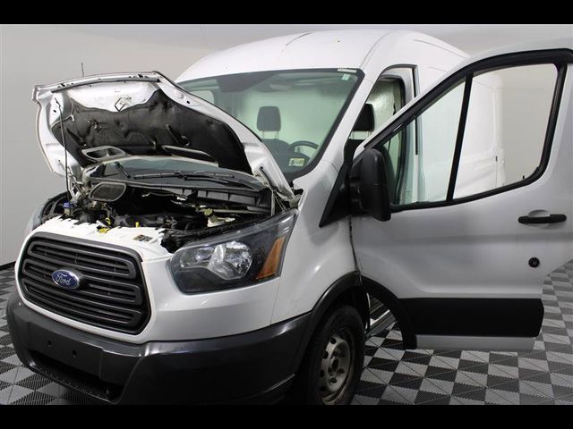 2015 Ford Transit Base