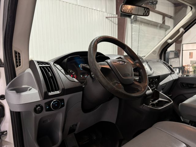 2015 Ford Transit Base