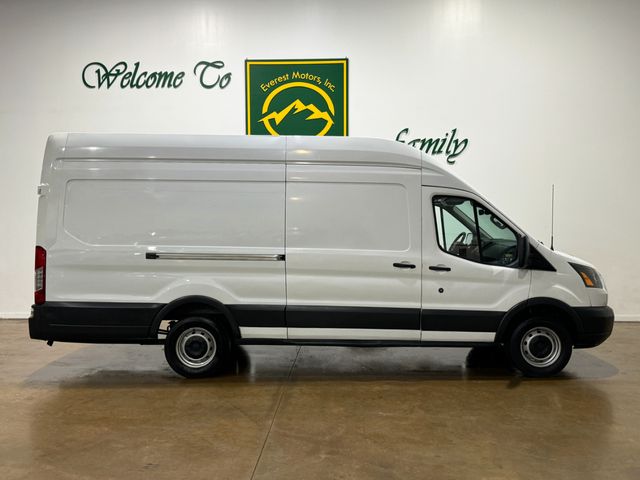 2015 Ford Transit Base