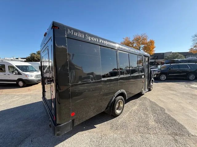 2015 Ford Transit Base