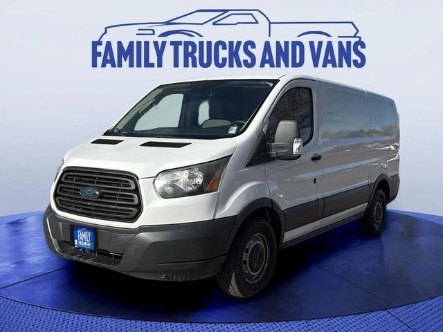 2015 Ford Transit Base