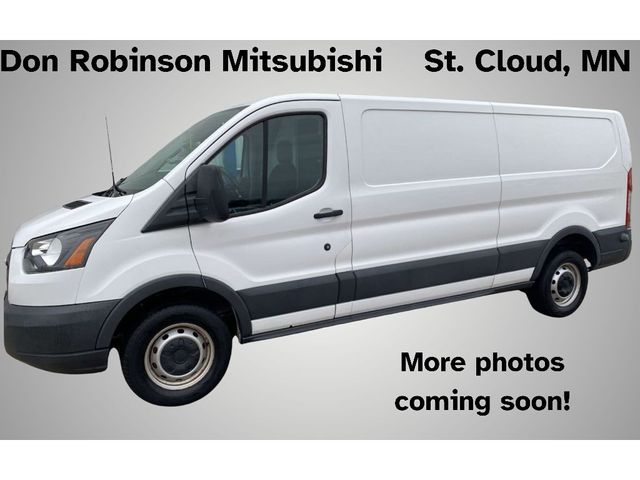 2015 Ford Transit Base