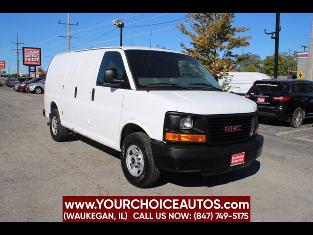 2015 GMC Savana Base