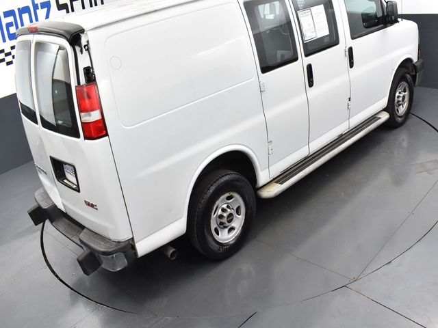 2015 GMC Savana Base