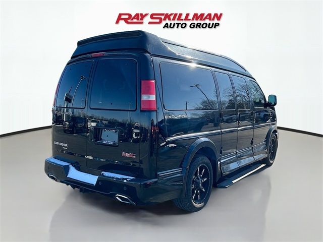 2015 GMC Savana Base