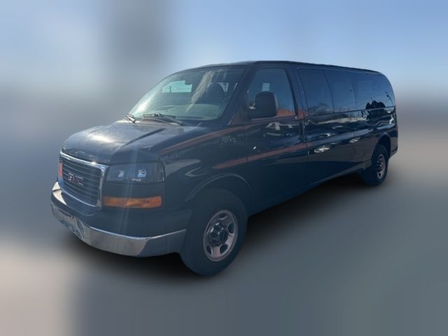 2015 GMC Savana LT