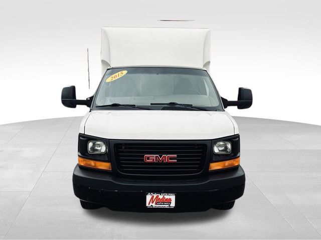 2015 GMC Savana Base