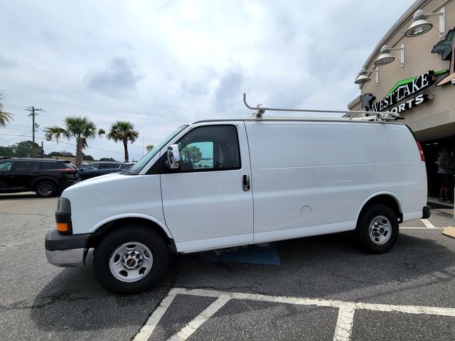2015 GMC Savana Base