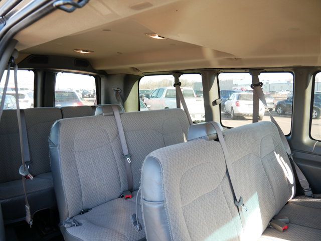 2015 GMC Savana LS