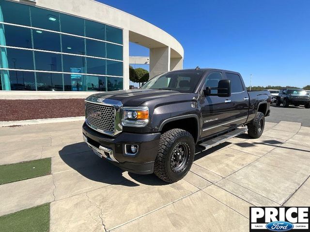 2015 GMC Sierra 2500HD Denali