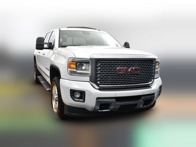 2015 GMC Sierra 2500HD Denali